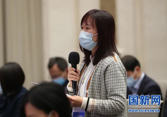 國新辦舉行制造業(yè)中小微企業(yè)緩稅政策國務(wù)院政策例行吹風(fēng)會(huì )（2）