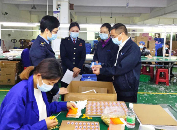 冬奧紀念品熱銷(xiāo)